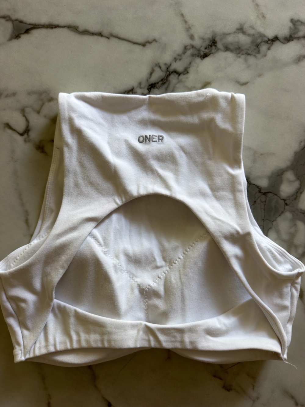 Oner Active Soft Motion HIGH NECK SPORTS BRA White Size S - Picture 6 of 7